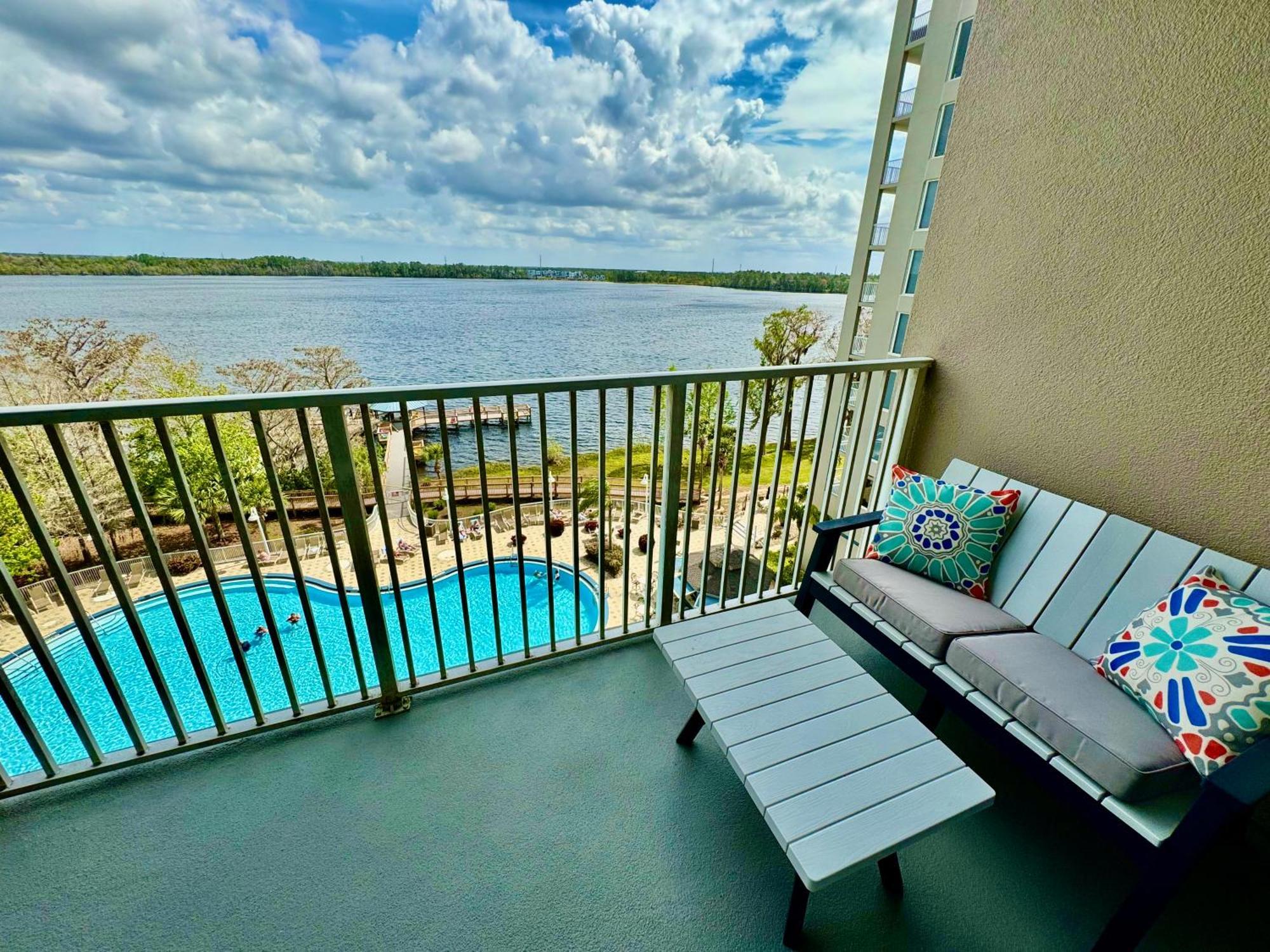Balcony King Suite - Lake & Pool View ออร์ลันโด ภายนอก รูปภาพ