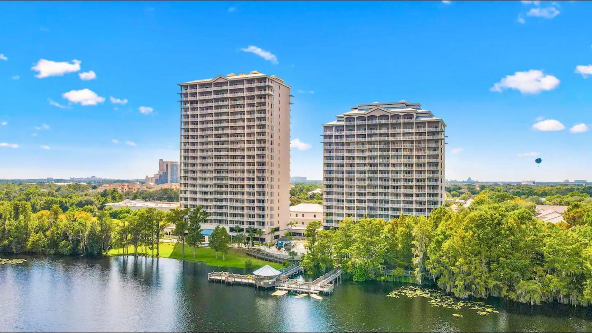 Balcony King Suite - Lake & Pool View ออร์ลันโด ภายนอก รูปภาพ