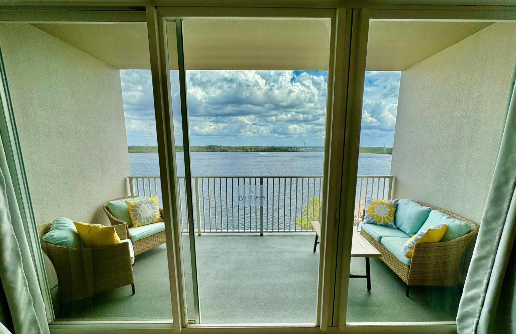 Balcony King Suite - Lake & Pool View ออร์ลันโด ภายนอก รูปภาพ